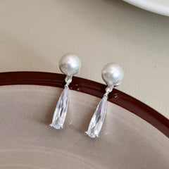 Fashion Simple Sweet Imitation Pearl Drop Earrings for Girls Cute Luxury Butterfly Jewelry for Women Lady Accessories Wholesale