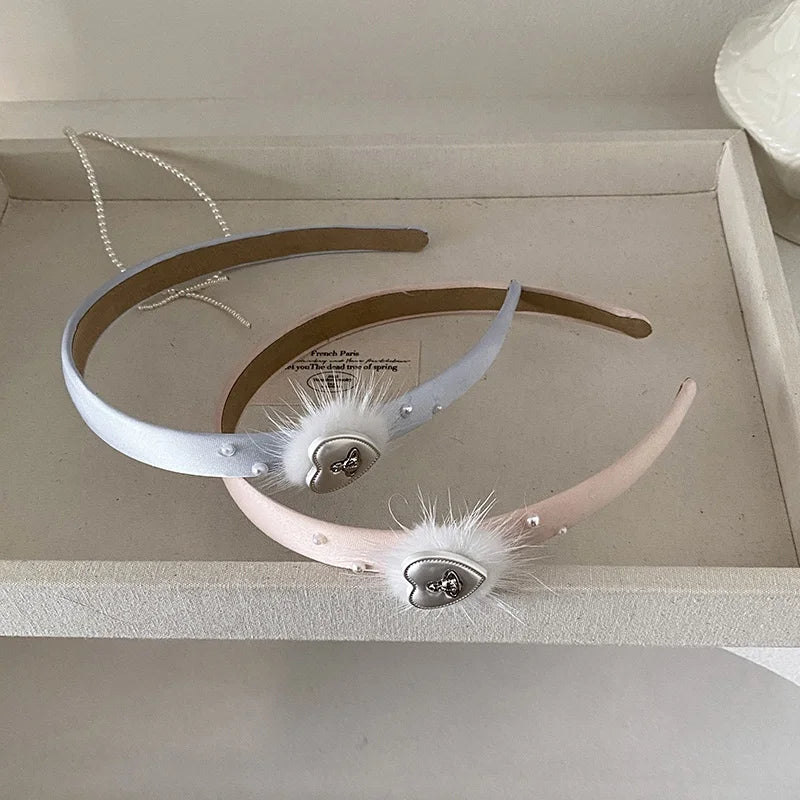 Women's Sweet Cute Headbands Light Blue Pink Fluffy Heart Hairband Pearl Design High-end Hair Accessories Spring Wholesale New