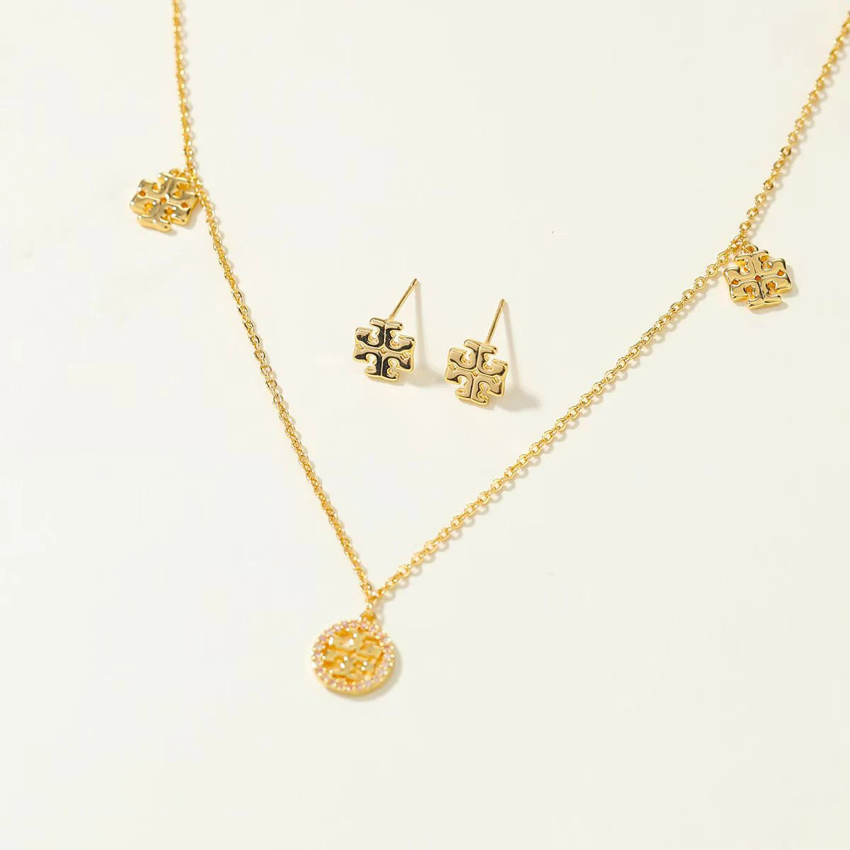 Fashion Trendy Elegant Charms Necklaces for Girls Sweet Stud Earrings Jewelry Sets for Women Ladies Accessories Chinese Supplier