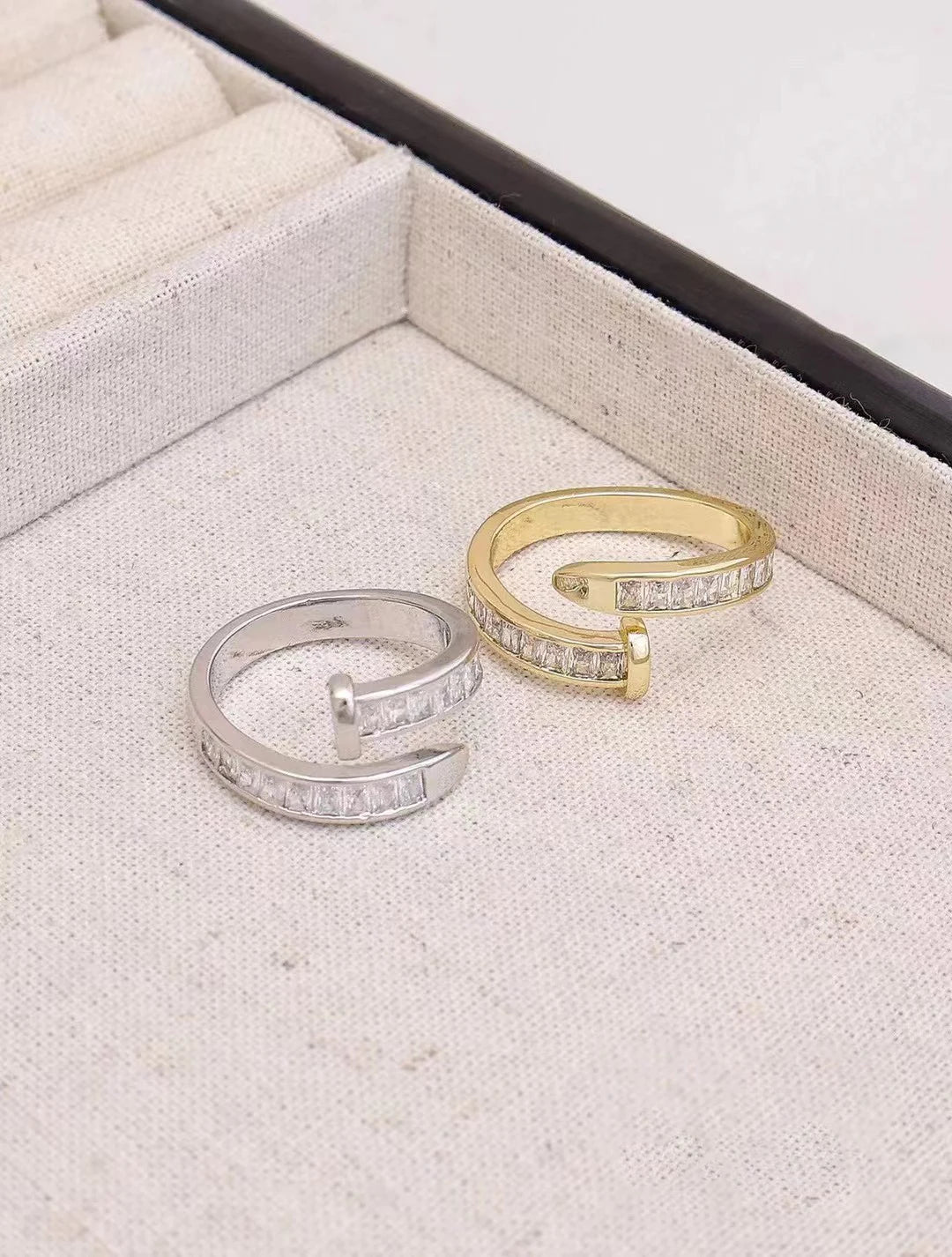 Refined Fashion Simple Minimalistic Rings for Girls Art Deco Dainty Jewelry for Women Ladies Latest Accessories Chinese Supplier