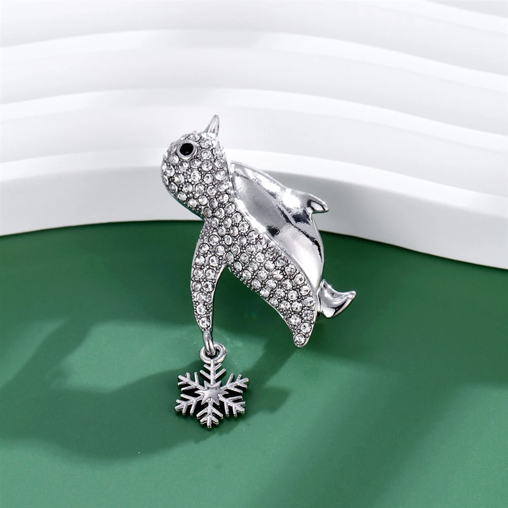 Fashion Snow Flake Birds Penguin Brooches for Girls Glitter Sparking Elegant Pins Jewelry for Women Ladies Accessories Wholesale