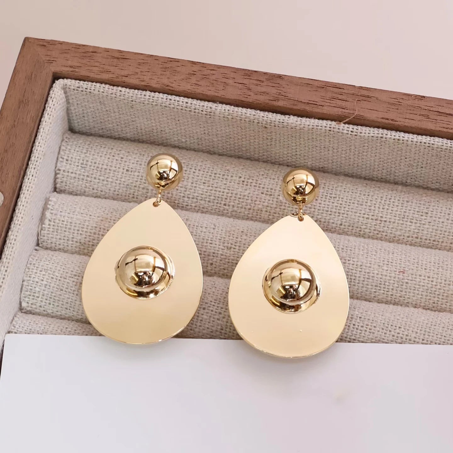 Fashion Sweet Elegant Simple Minimalistic Drop Earrings for Girls Classic Charms Refined Jewelry for Women Ladies Accessories