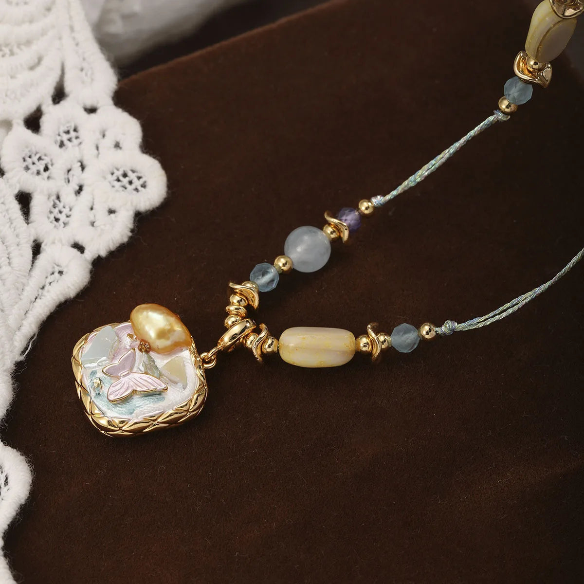 Fashion Freshwater Pearl Crystal Copper Pendent Necklaces for Girls Sweet Trendy Jewelry for Women Ladies Wholesale Bulk
