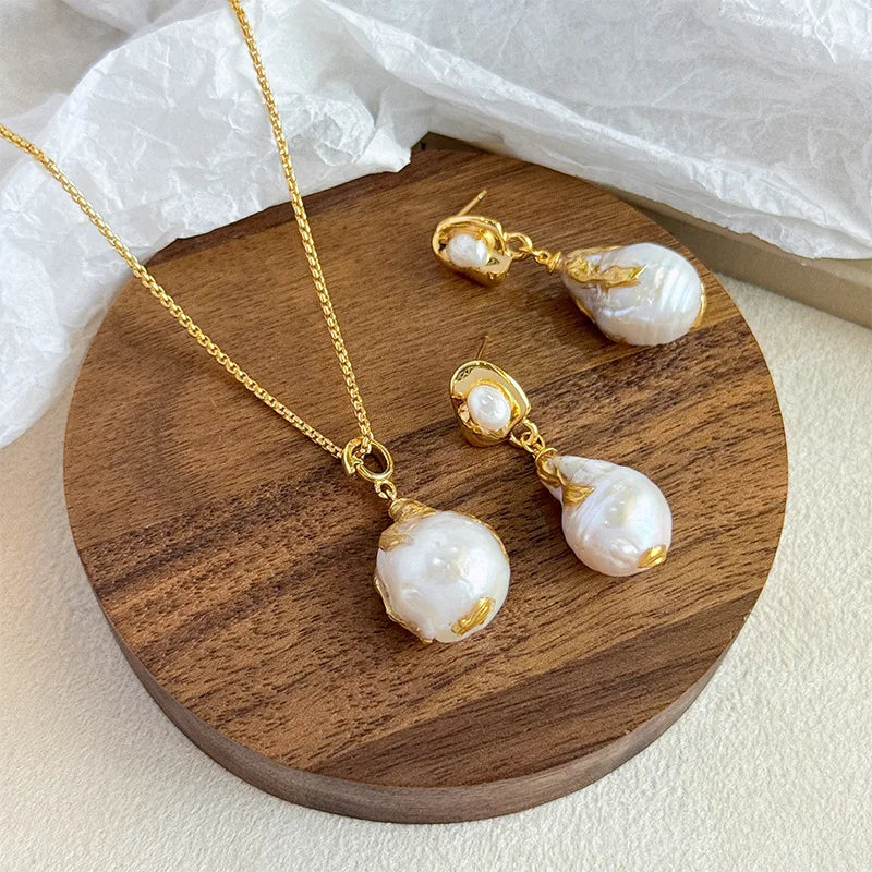 Ladies Baroque Pearl 18k Gold-plated Chain Pendant Necklace Elegant Simple Dainty Low MOQ in Stock Jewelry for Women Daily