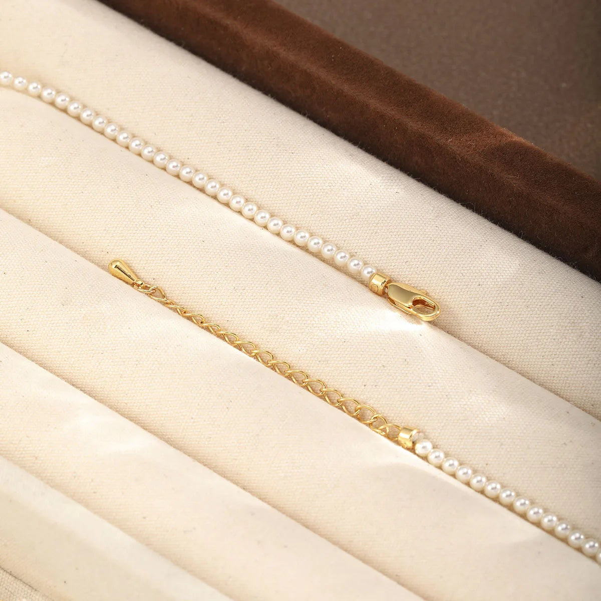 Fashion Elegant Butterfly Pearl Cubic Zirconia 18K Gold Plated Necklaces for Girls Sweet Jewelry for Women Ladies Wholesale