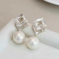 Ladies Hot Sale Imitation Pearl Rhinestone Decorative Drop Earring Fashion Elegant Dainty Charms Bulk Causal Jewelry Accessories