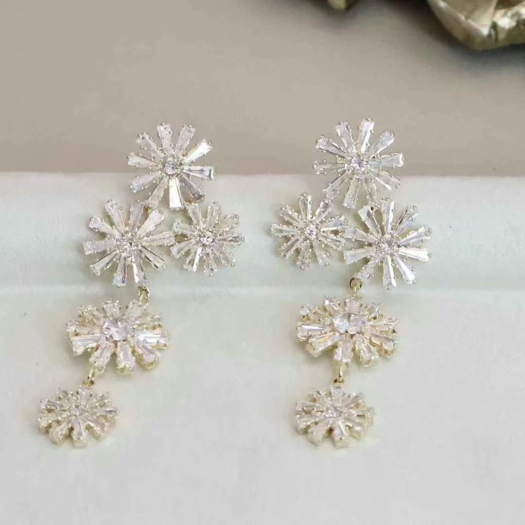 Girly Aesthetic Butterfly Snowflake Tassel Decorative Drop Earring Fashion Elegant Sparking Charms Bulk Jewelry Accessories