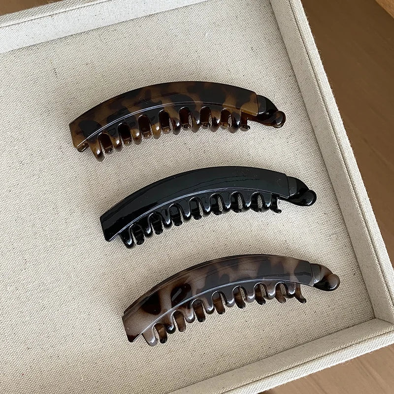 Ladies Autumn Winter Minimalistic Banana Clips Graceful Trendy Stylish Bulk Order in Stock Hair Clips Accessories for Women Use