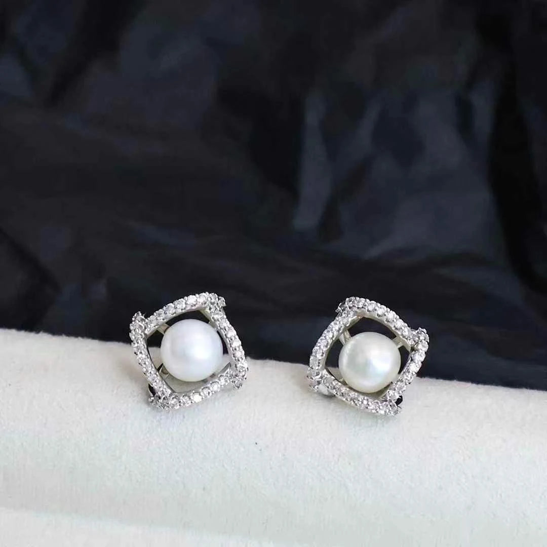 Luxury Large Imitation Pearl Stud Earrings for Girls Sweet Elegant Art Deco Graceful Chic Jewellry for Women Ladies Accessories