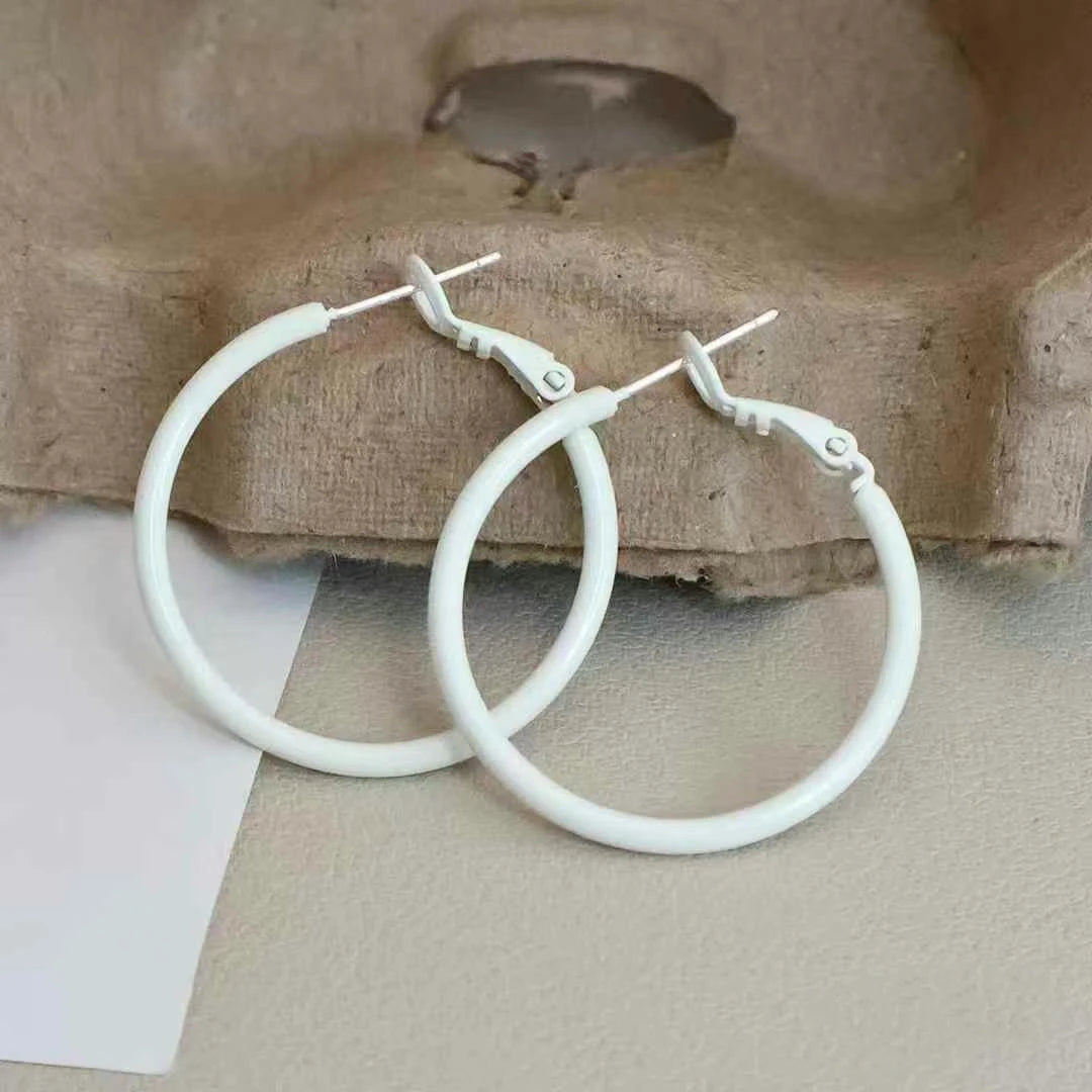 Women Circle Large Hoop Earring Simple Fashion Elegant Chic Glamorous Affordable High Quality Bulk Order Jewelry Accessories