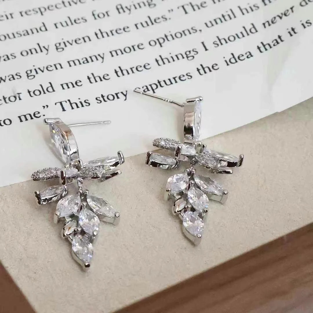 Female Flower Butterfly Square Shape Rhinestone Drop Earring Glitter Sparking Fashion Charms Bulk Jewelry Accessories for Daily