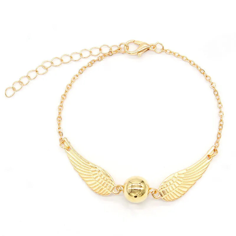 Fashion Wings Trendy Stylish Bracelets for Girls Elegant Glamorous Charms Jewelry for Women Ladies Accessories Wholesale Daily