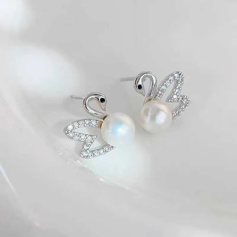 Women Imitation Pearl Simple Mini Stud Earring Elegant Graceful Fashion Simple High Quality Bulk Jewelry Accessories for Daily