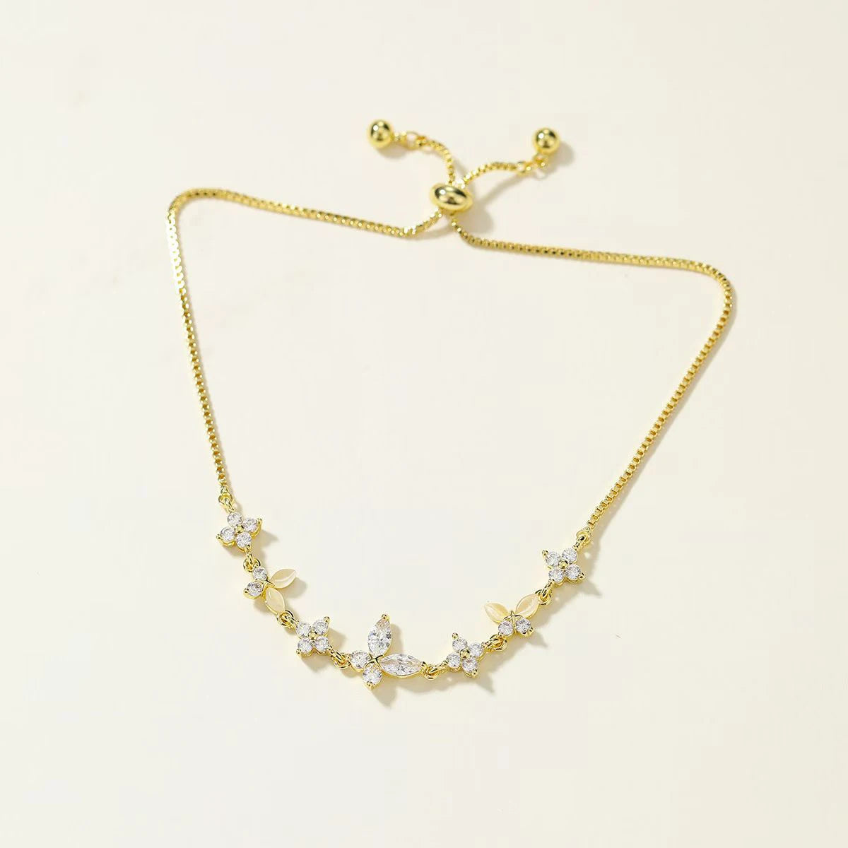 Fashion Simple Minimalistic Classic Trendy Necklaces for Girls Elegant Charms Jewelry for Women Ladies Accessories Wholesale