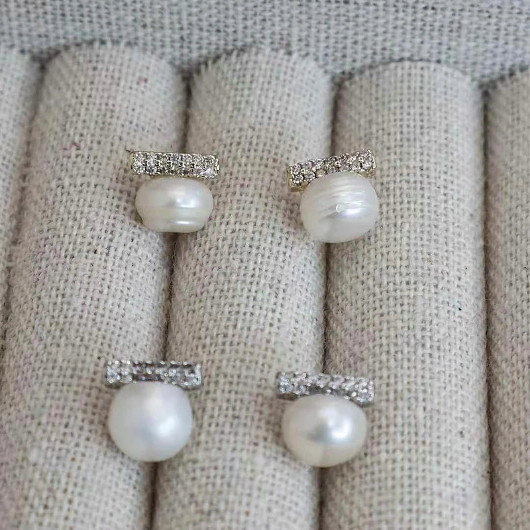 Sweet Designer Art Deco Stud Earrings for Girls Imitation Pearl Elegant Luxury Jewelry for Women Ladies Accessories Wholesale