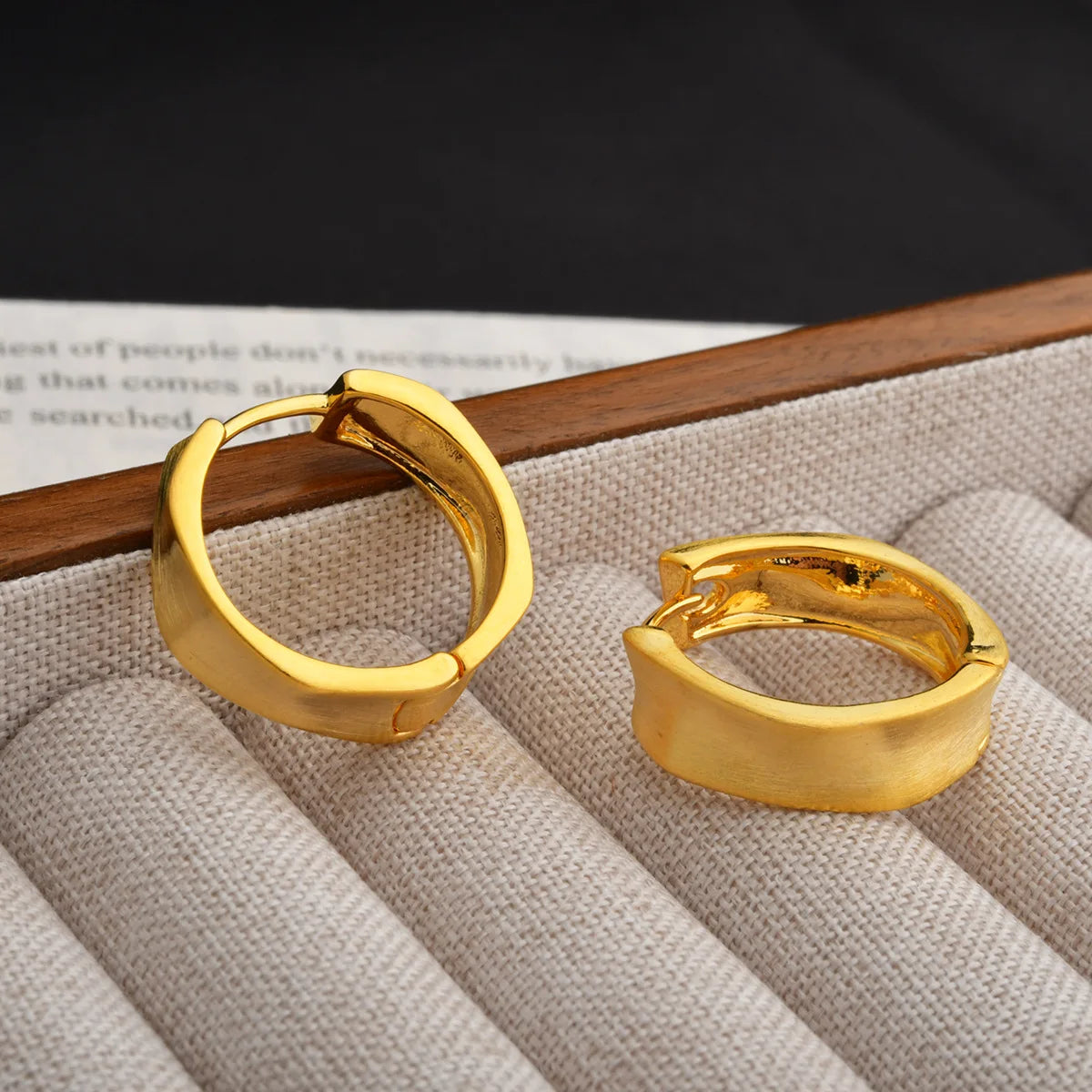 Minimalist Personalized Brushed Irregular Hoop Earrings Cool-toned Fashionable Ear Jewelry European and American Accessory Bulk