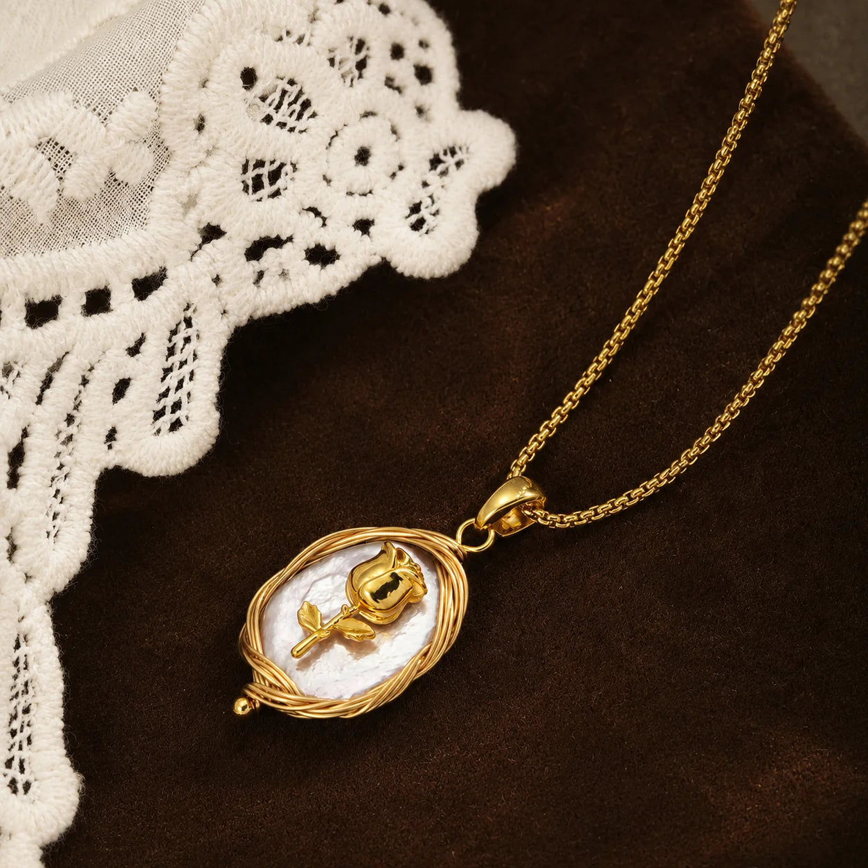 Girls Chain Freshwater Pearl Copper Alloy Necklace Factory Price Low MOQ in Stock Charms Fashion Elegant for Women Causal Daily