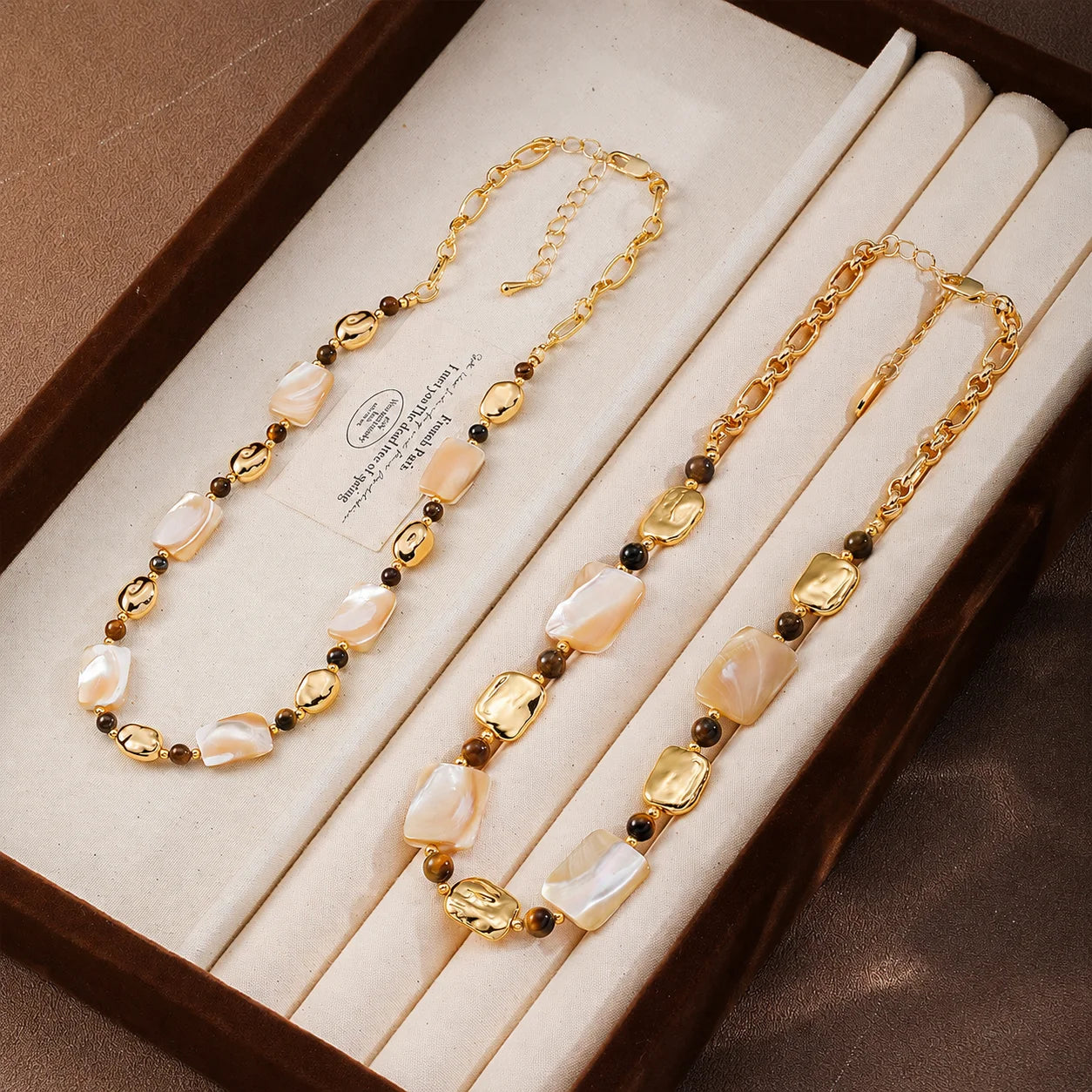 Fashion Abalone Shell Tiger Eye Stone Freshwater Pearl Necklaces for Girls Trendy Jewelry for Women Ladies Wholesale Bulk