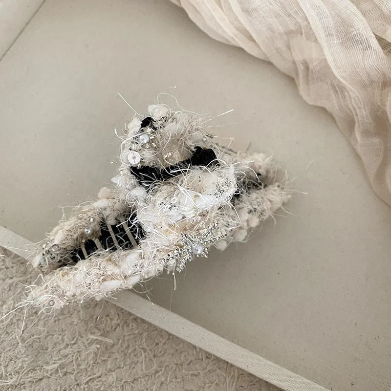 Fashion Fluffy Simple Solid Color Simple Hair Claw Clips for Girls Elegent Trendy Claws for Women Ladies Hair Accessories Female