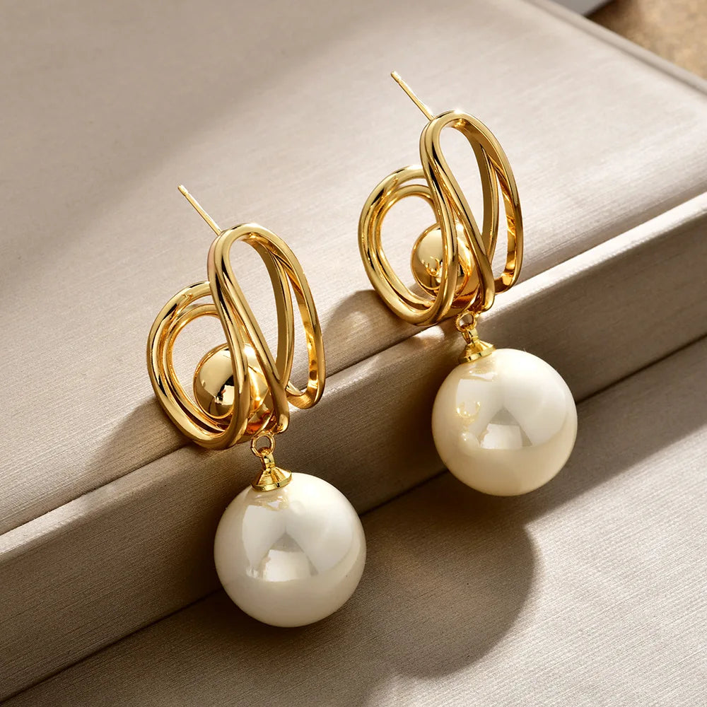 Gold Geometric Pearl Drop Earrings Women's Elegant Large Imitation Pearl Dangle Earrings Fashion Jewelry Accessories Wholesale