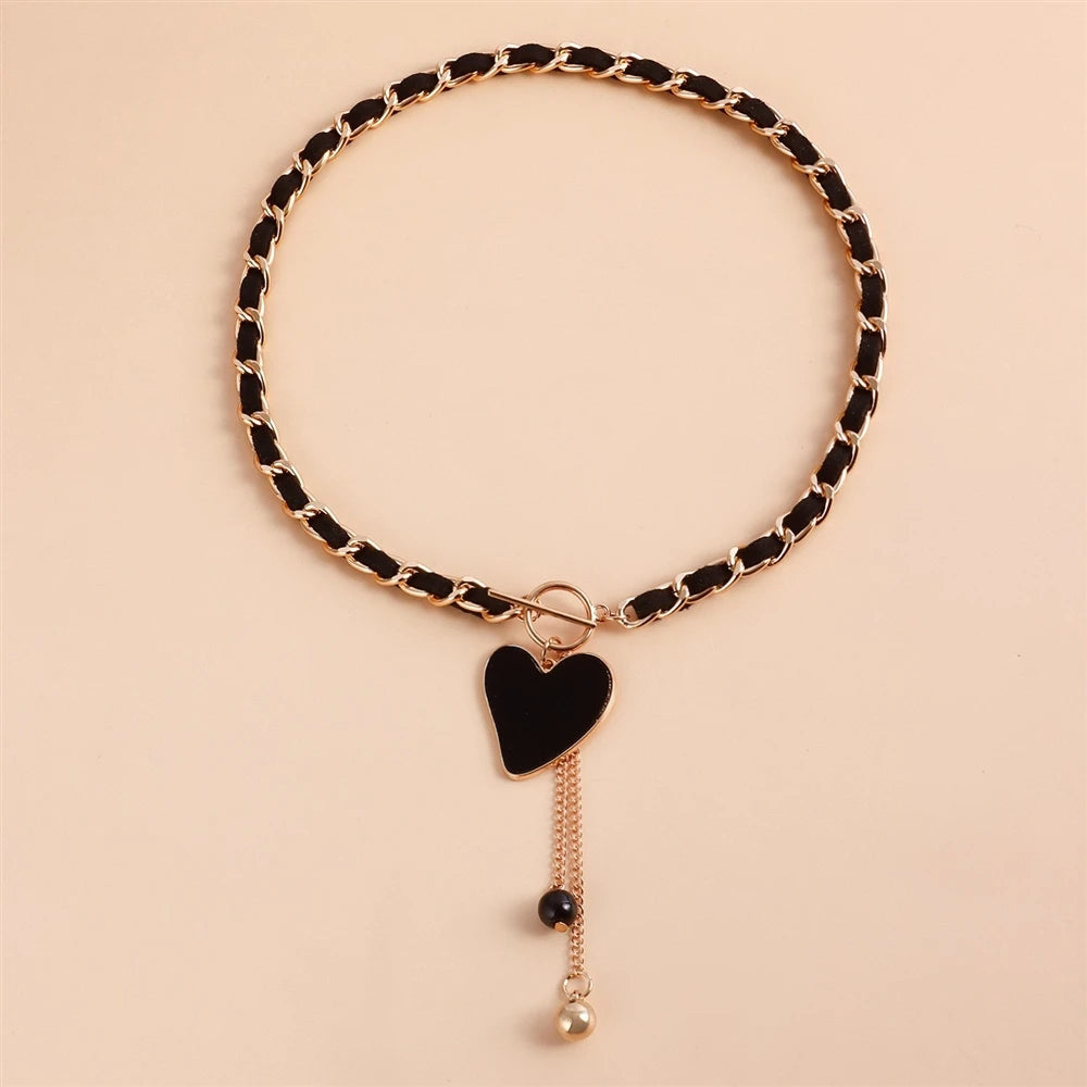 Fashion Heart Shaped Simple Minimalistic Necklaces for Girls Sweet Trendy Dainty Jewelry for Women Ladies Accessories Wholesale