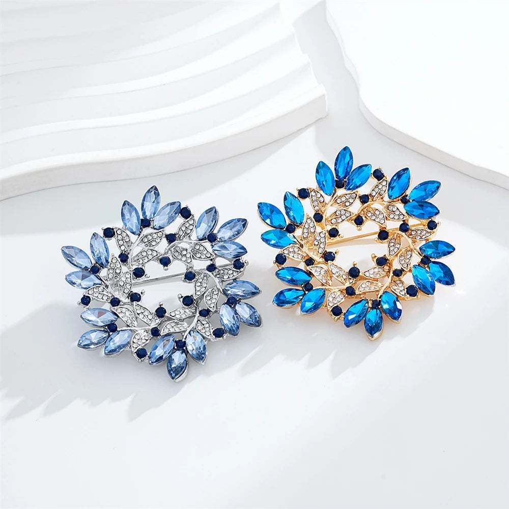 Fashion Snow Flake Glitter Sparkle Brooches for Girls Rhinestone Elegant Stylish Pins Jewelry for Women Ladies Accessories