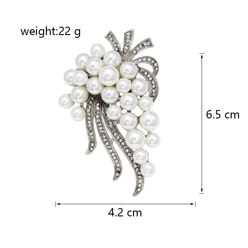 Fashion Glitter Imiattion Pearl Sparkle Brooches for Girls Sweet Elegant Sparkle Pins Jewelry for Women Ladies Accessories