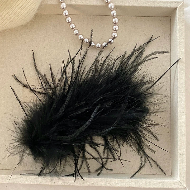 Fashion Luxurious Feather Elegant Hair Clips for Girls Graceful Sweet Banana Clips for Women Ladies Hair Accessories in Stock