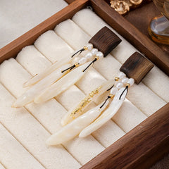 Women Vintage Freshwater Pearl S925 Silver Shell Wood Drop Earring Factory Price Bulk in Stock Jewelry for Female Daily Causal