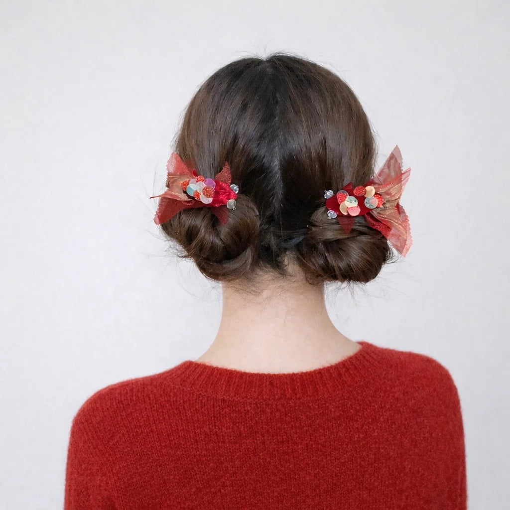 Women New Design Fish Shape Red Small Alligator Clips Fashion Chic High Quality in Store Hair Clips Accessories for Female Daily