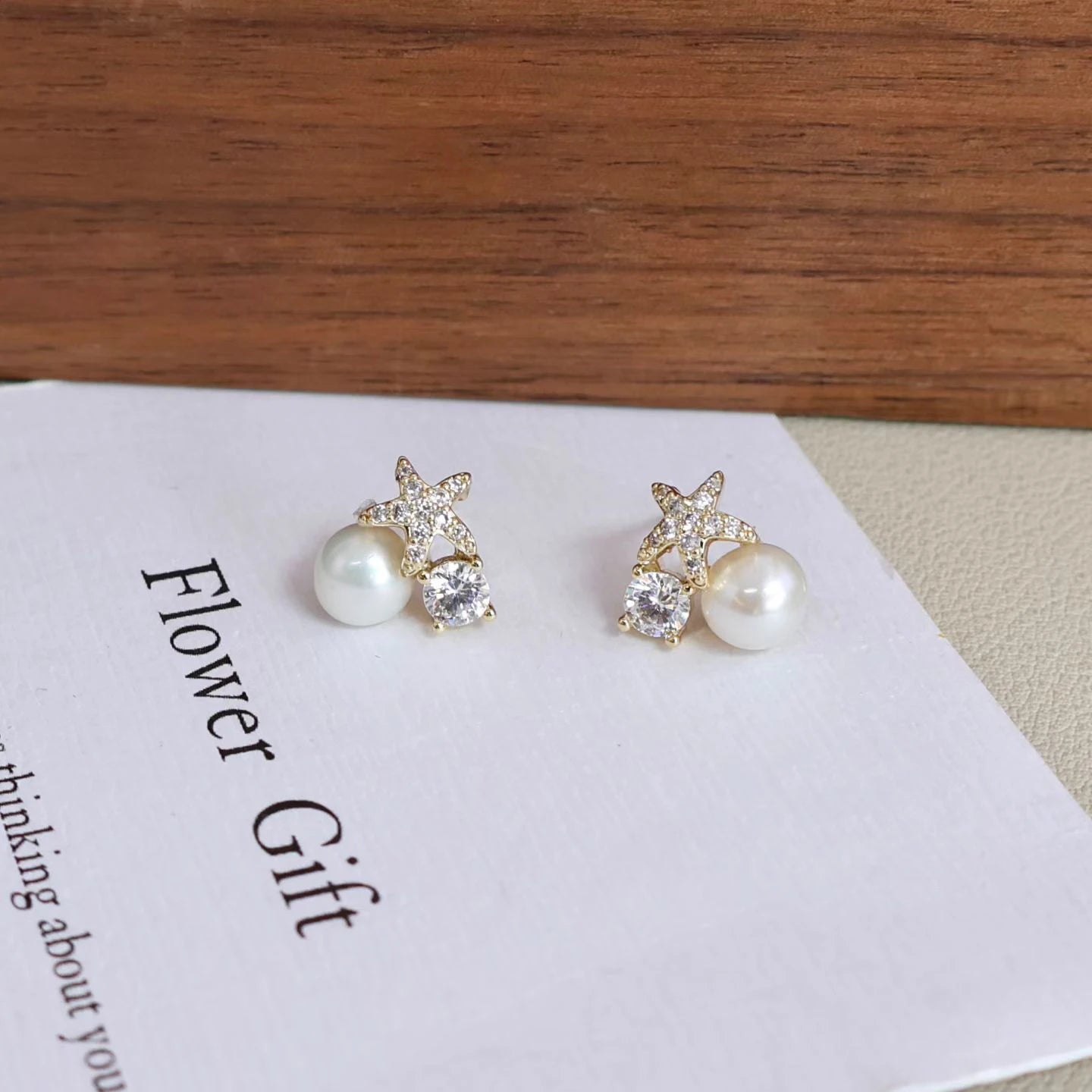 Sweet Animals Bowknot Cute Stud Earrings for Girls Simple Imitation Pearl Jewellry for Women Ladies Accessories Chinese Supplier