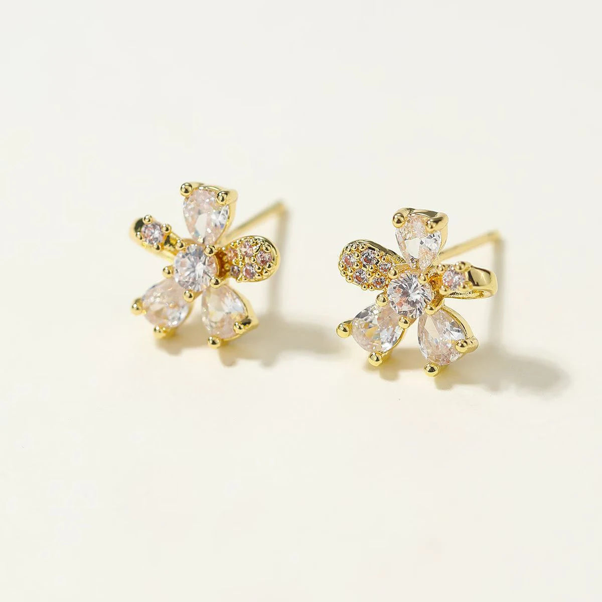 Elegant Trendy Flower Bowknot Stud Earrings with Crystal Rhinestone Gold Plated Women's Jewelry Chinese Supplier Wholesale