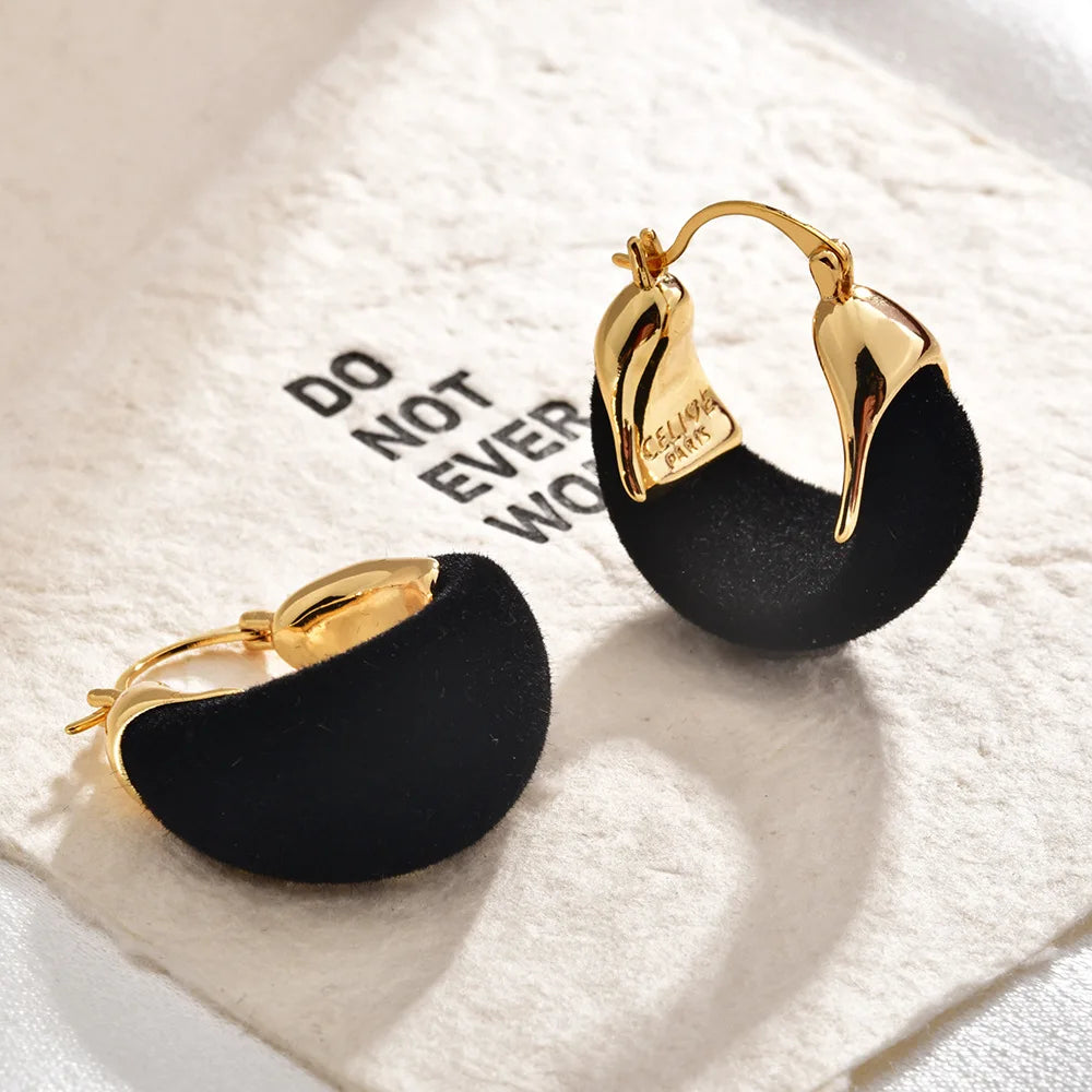 Female Vintage Hoop Earrings Leopard Print Red Ear Earrings Niche Design Unique Fashion High-end Earrings Autumn Winter Jewelry