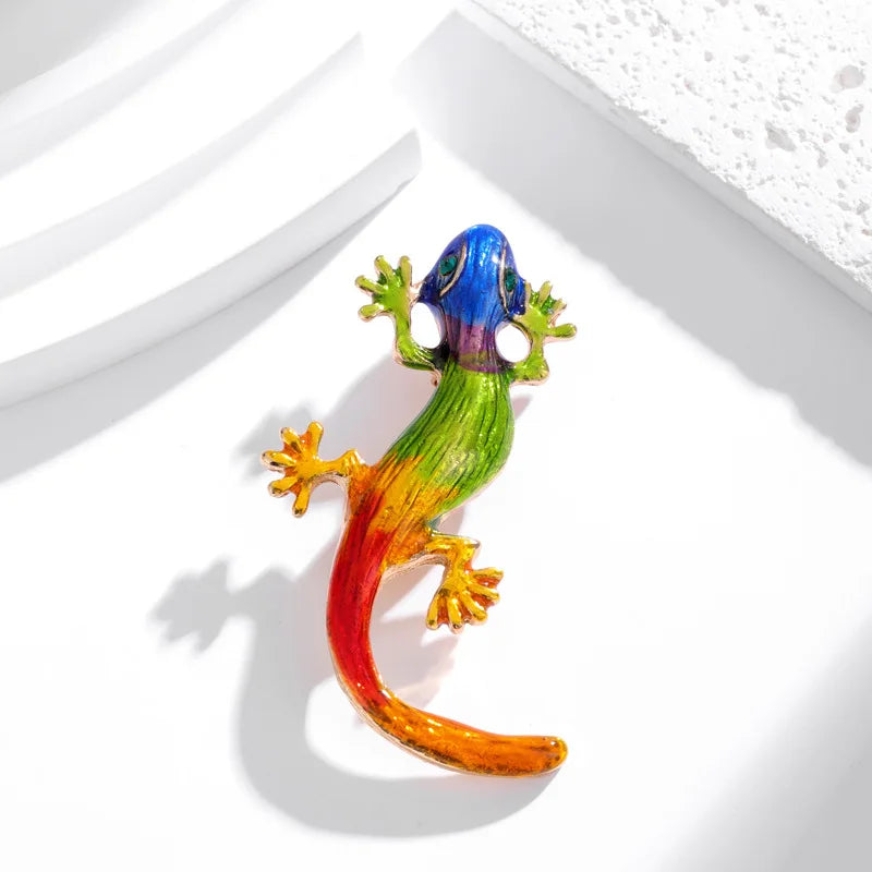 Fashion Gecko Enamel Dainty Animals Brooches for Girls Trendy Glamorous Charms Pins Jewelry for Women Ladies Accessories Sweet