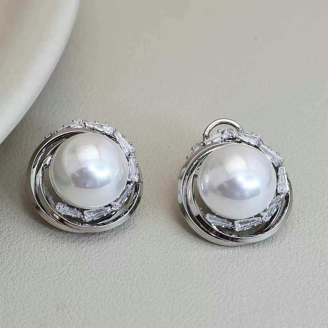 Elegant Luxury Simple Classic Minimalistic Stud Earrings for Girls Imitation Pearl Designer Jewellry for Women Lady Accessories