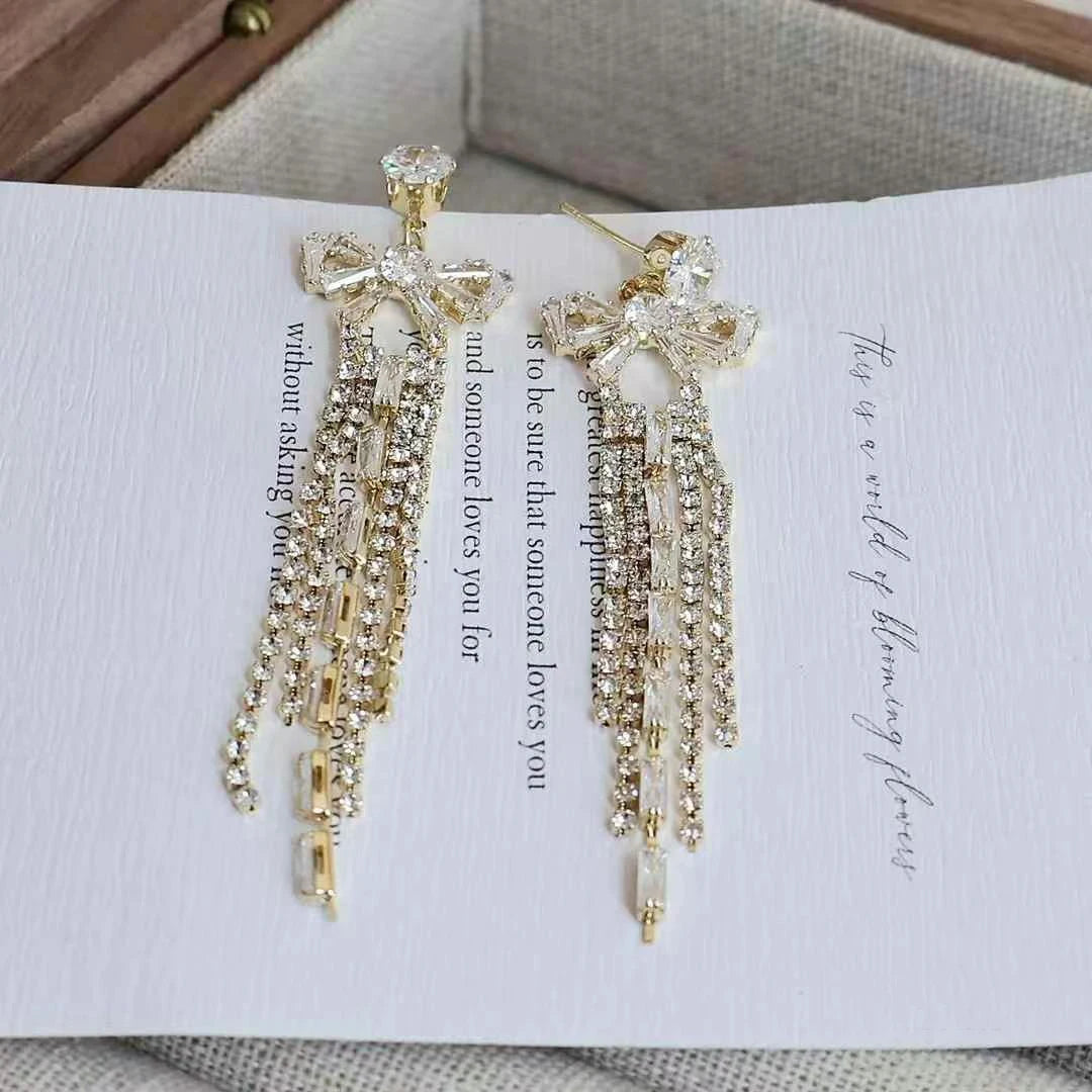 Women Imitation Pearl Star Rhinestone Decorative Drop Earring Sequined Glitter Elegant Chic Bulk Jewelry Accessories for Causal