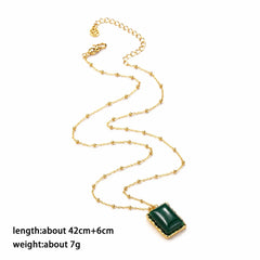 Fashion Green Agate Pendent Copper 18K Gold Plated Necklaces for Girls Elegant Jewelry for Women Ladies Wholesale China Factory
