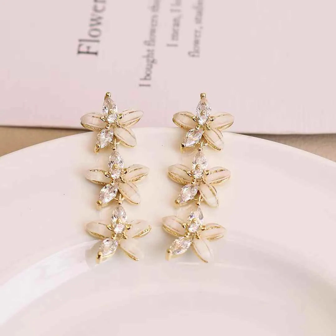 Ladies Square Butterfly Decorative New Design Drop Earring Fashion Glitter Sparking Chic Charms Bulk Jewelry Accessory for Daily