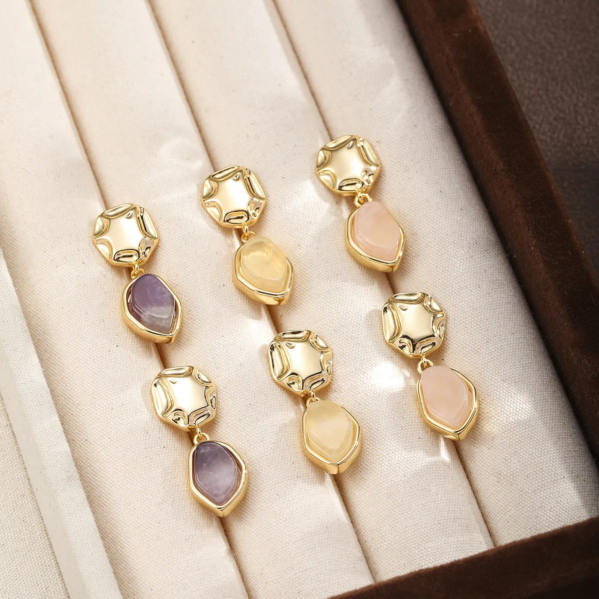 Fashion Copper Crystal Sweet Vintage Drop Earrings for Girls Sweet Jewelry for Women Ladies Wholesale China Manufacturer Bulk