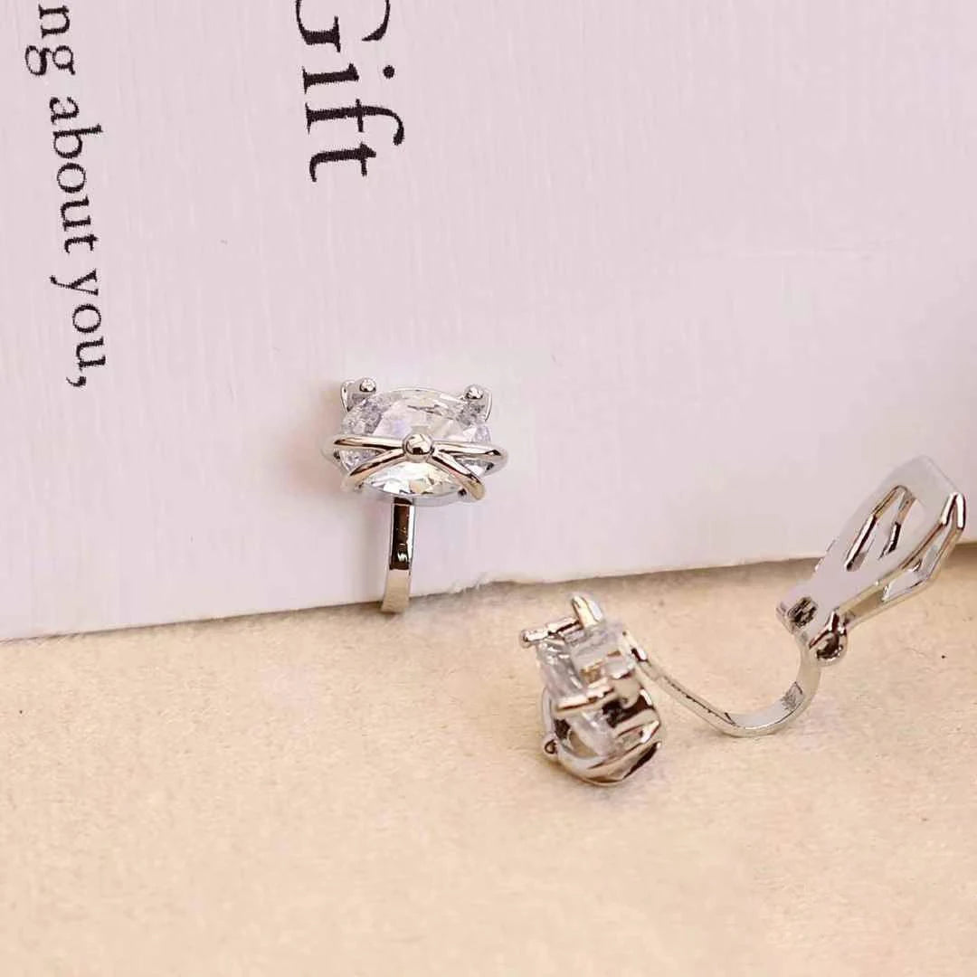Ladies Cat Shape Imitation Pearl Small Clip-on Earring Sparking Glitter Fashion Cute Wholesale High Quality Jewelry Accessories