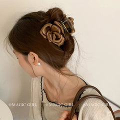 New Arrival Gentle Flower Hair Claw Clips for Women Hair Style Luxurious Hair Accessories Elegant Barrettes With Pearl Crystal