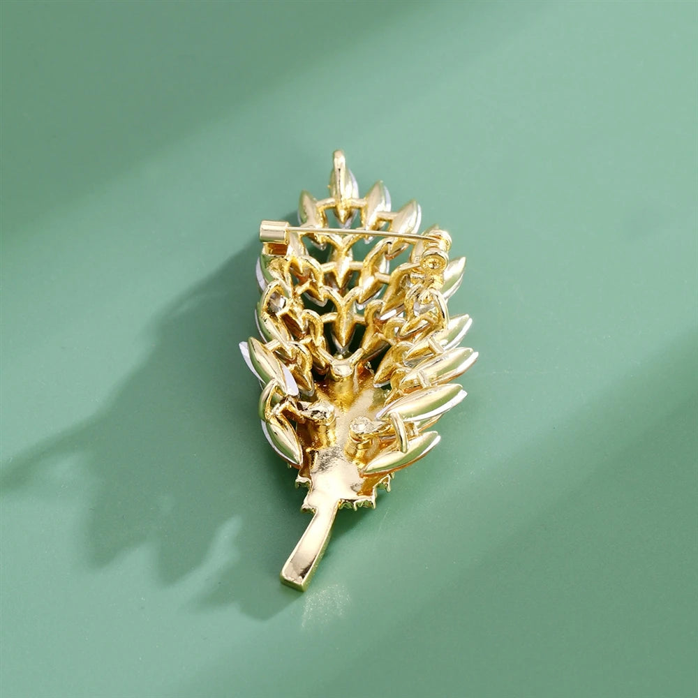 Fashion Glitter Rhinestone Sparking Leafs Brooches for Girls Sweet Elegant Glamorous Jewelry Pins for Women Ladies Accessories