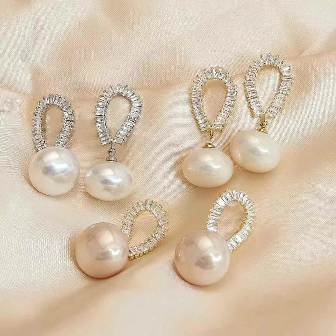 Women Hot Sale Imitation Pearl Rhinestone Drop Earring Fashion Sparking Luxurious High Quality Bulk Jewelry Accessory for Daily
