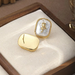 Fashion 18K Gold Plated Pearl Stud Earrings for Girls Trendy Simple Jewelry for Women Ladies Wholesale China Manufacturer