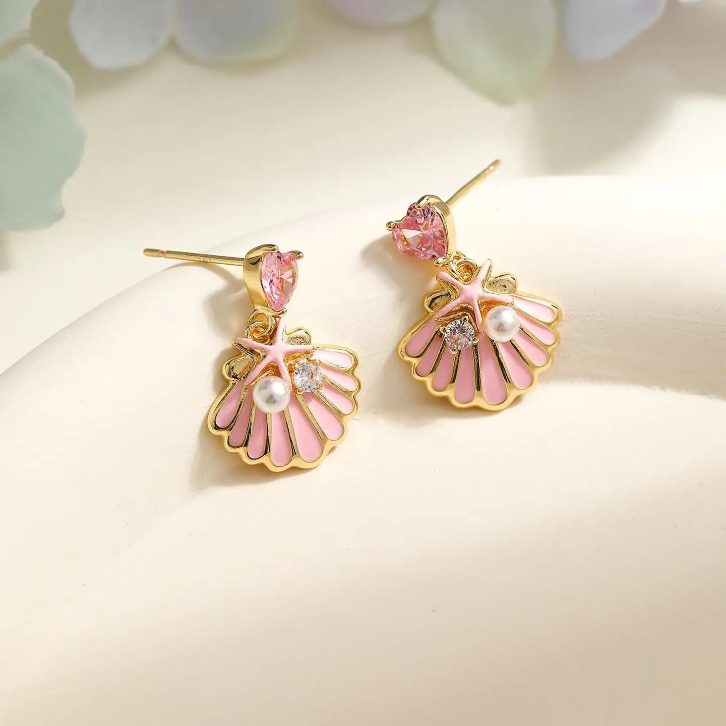 Female Butterfly Shape Shell Rhinestone Crystal Small Stud Earring Fashion Sweet Cute High Quality Jewelry Accessories for Daily