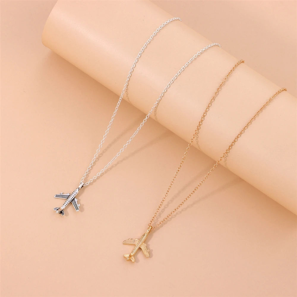 Fashion Simple Airplane Necklaces for Girls Sweet Minimalistic Charms Jewelry for Women Ladies Female Accessories Wholesale