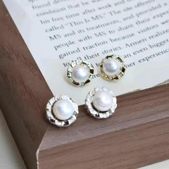 Sweet Elegant Simple Flower Stud Earrings for Girls Cute Luxurious Jewellry for Women Ladies Accessories Chinese Supplier Chic