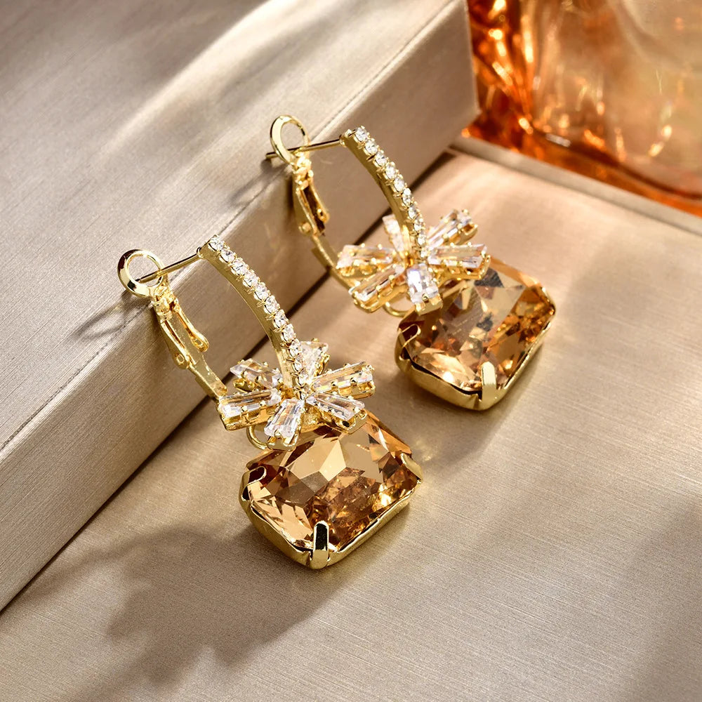 Luxury Crystal Rhinestone Drop Earrings Women Elegant Square Gemstone Dangle Earrings Fashion Sweet Party Jewelry Gift Wholesale