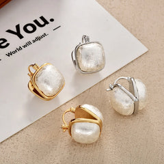 French Light Luxury Double-Sided Pearl Ear Buckles Retro Style Fashion Geometric Ear Studs Snowflake Beads Niche Earrings Women