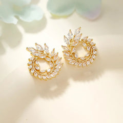 Female New Design Irregular Shape Small Crystal Rhinestone Fashion Sparking Bulk Order Stud Earring Accessories for Girls Causal